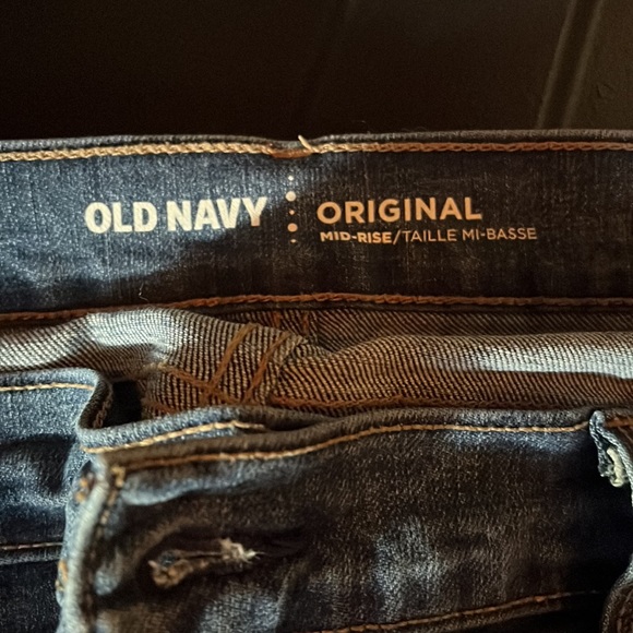 Old Navy 14L - Picture 2 of 3